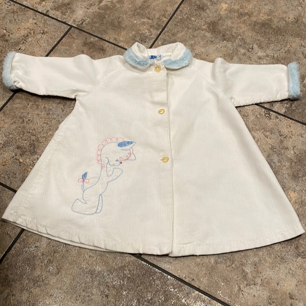 Thomas vintage Cordaroy embroidered child’s jacket size 2